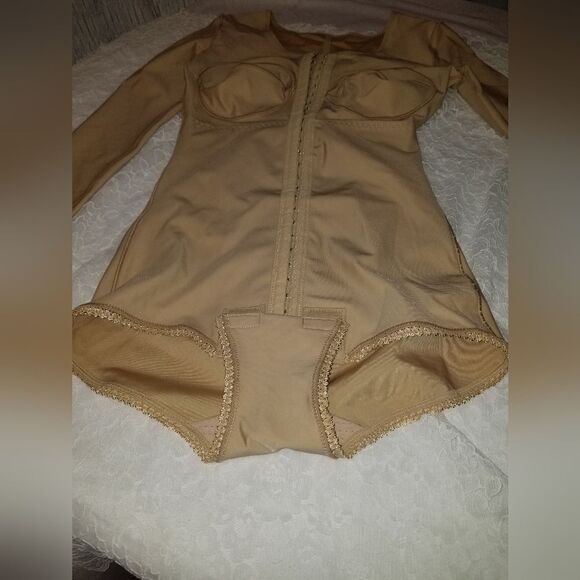 Full body shaper bbl new - Picture 9 of 14